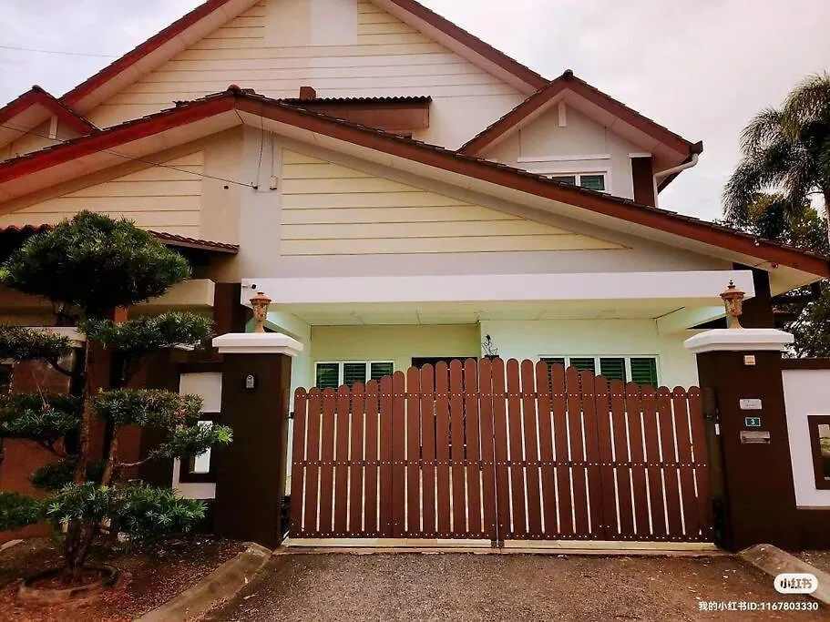Tambun Lost World Luxury Villa 5Br/20 Pax/Mahjong/Karaok/Bbq/Garden Events Holiday home