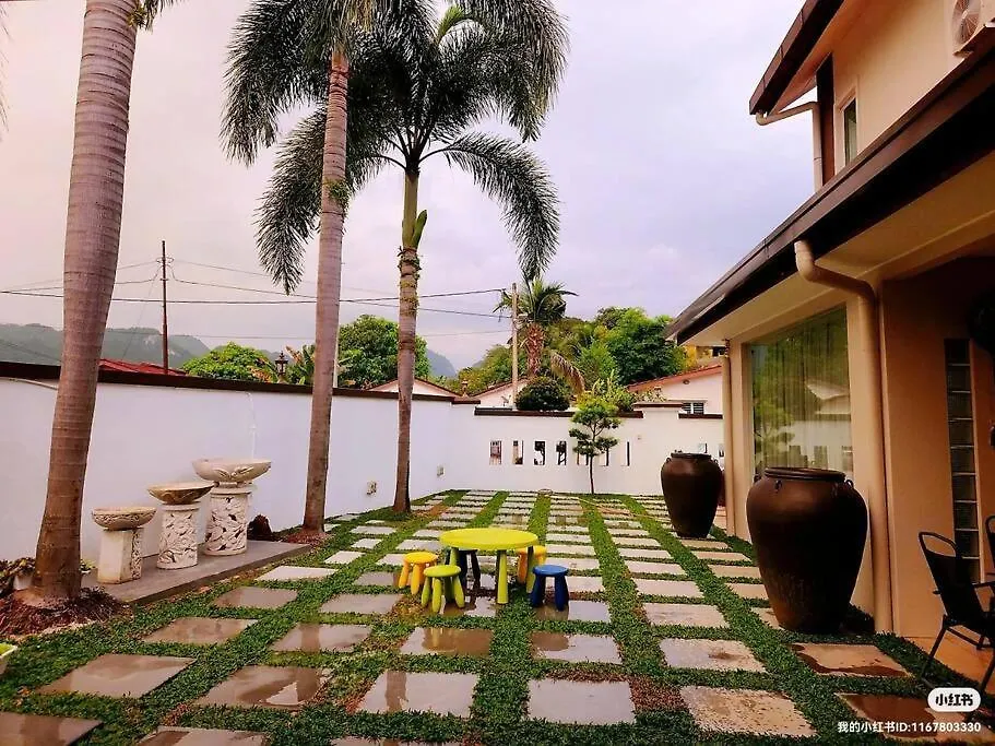 Holiday home Tambun Lost World Luxury Villa 5Br/20 Pax/Mahjong/Karaok/Bbq/Garden Events Malaysia