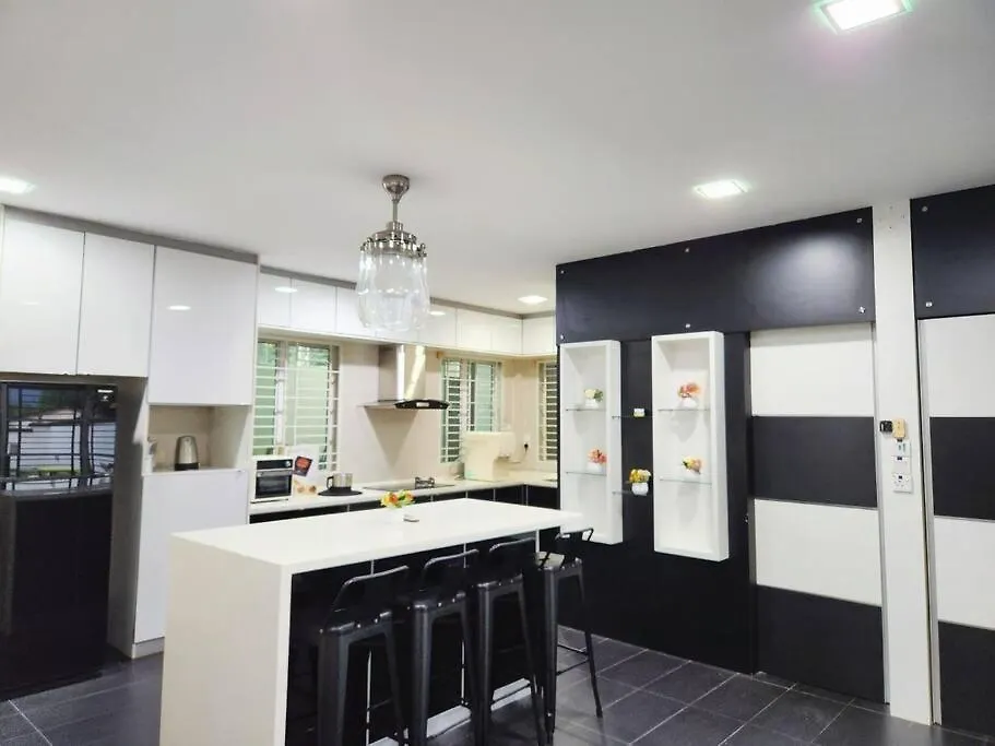 Holiday home Tambun Lost World Luxury Villa 5Br/20 Pax/Mahjong/Karaok/Bbq/Garden Events
